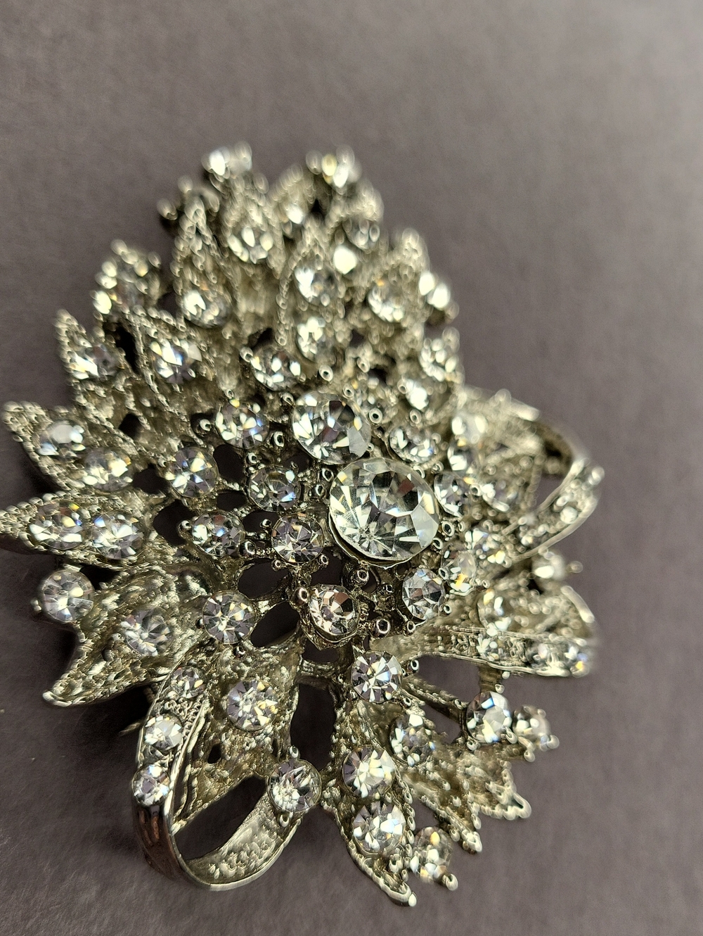 Silver Crystal Brooch - Picture 3 of 4